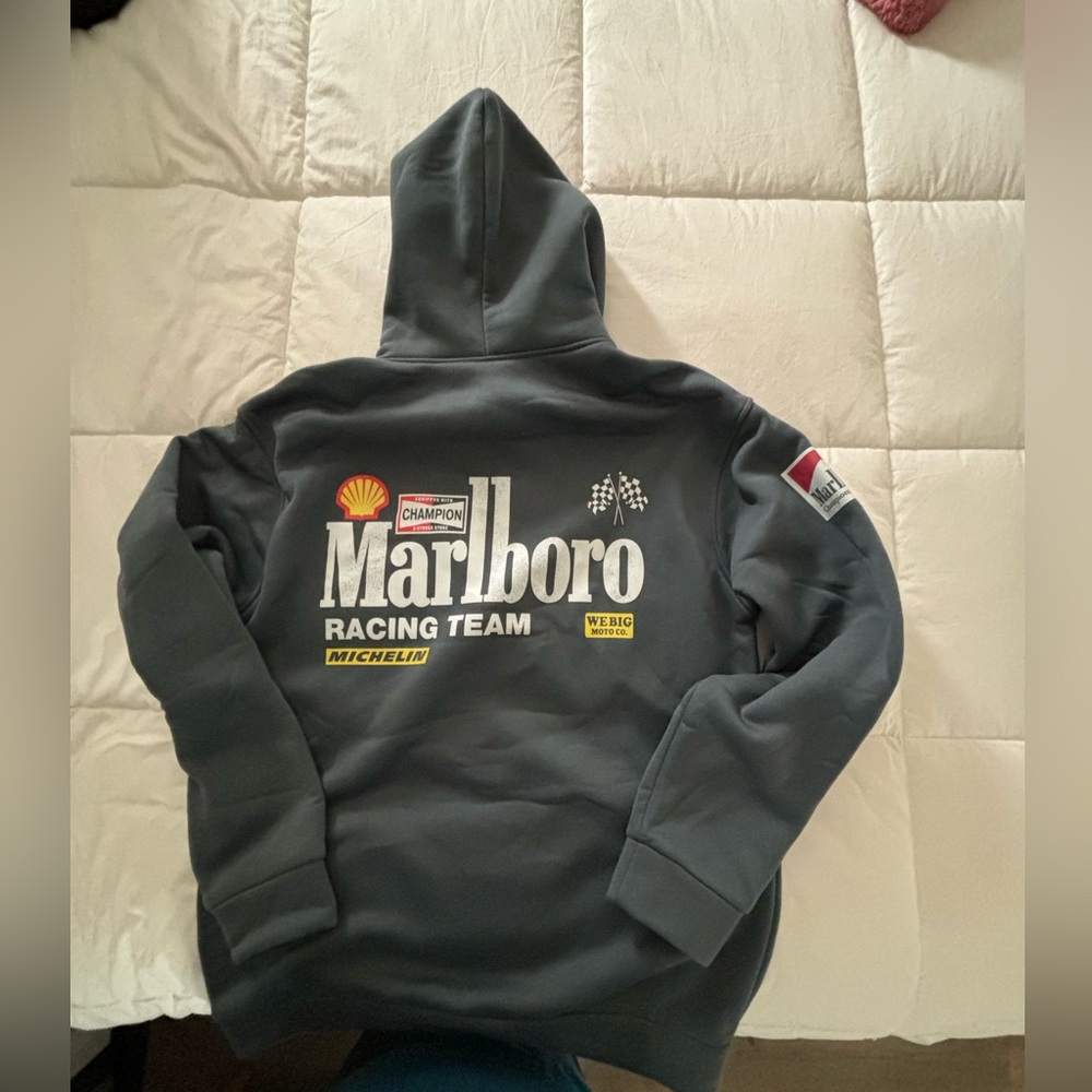 Men sweatshirt